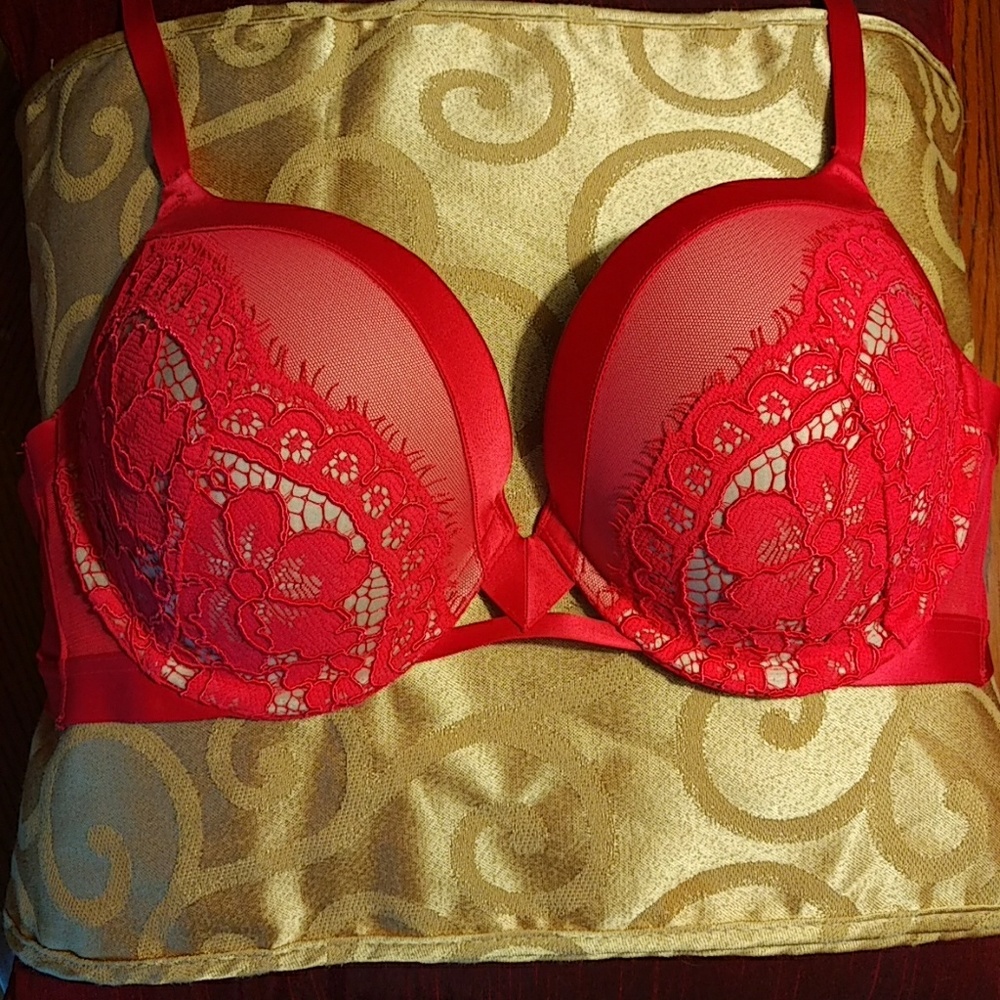 Victoria's Secret Very Sexy Push-Up 38C